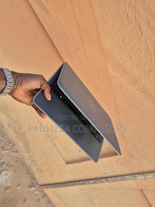 Laptop HP Pavilion 13 4GB Intel Core i5 SSD 256GB photo 4