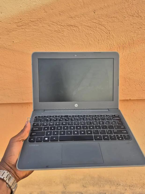 Laptop HP Pavilion 13 4GB Intel Core i5 SSD 256GB photo 8