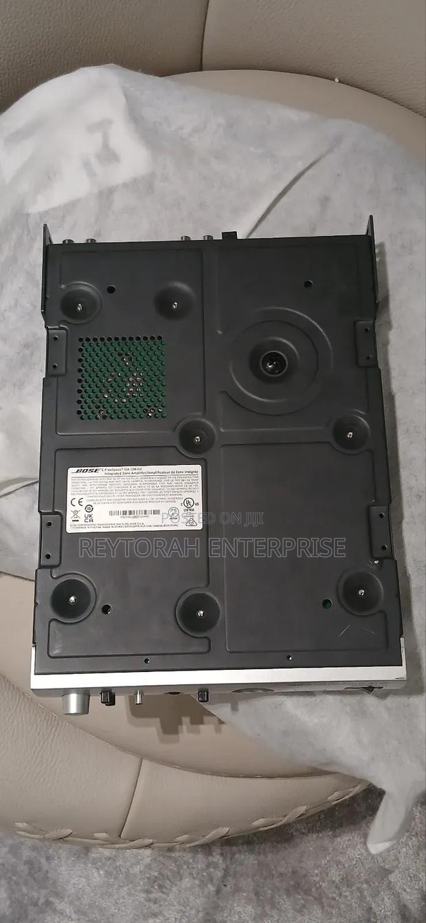 Bose Freespace Iza 190-Hz Integrated Zone Amplifier photo 4