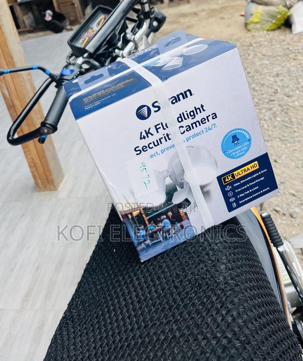 Brand New Swann Floodlight Security Camera(White) · Photo 2
