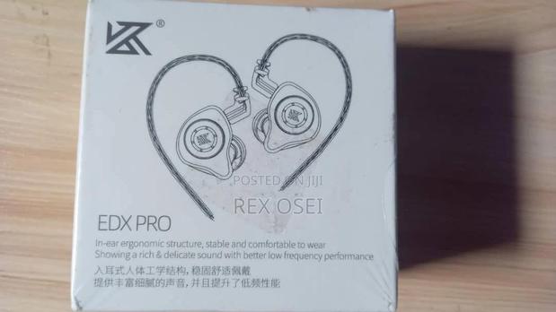 Edx Pro in Ear Monitor · Photo 3