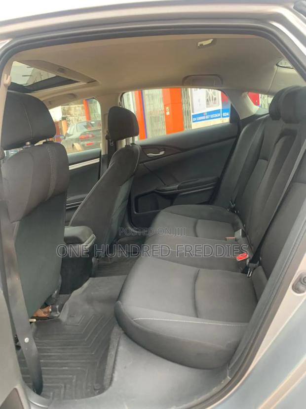 Honda Civic EX Sedan 2018 Silver