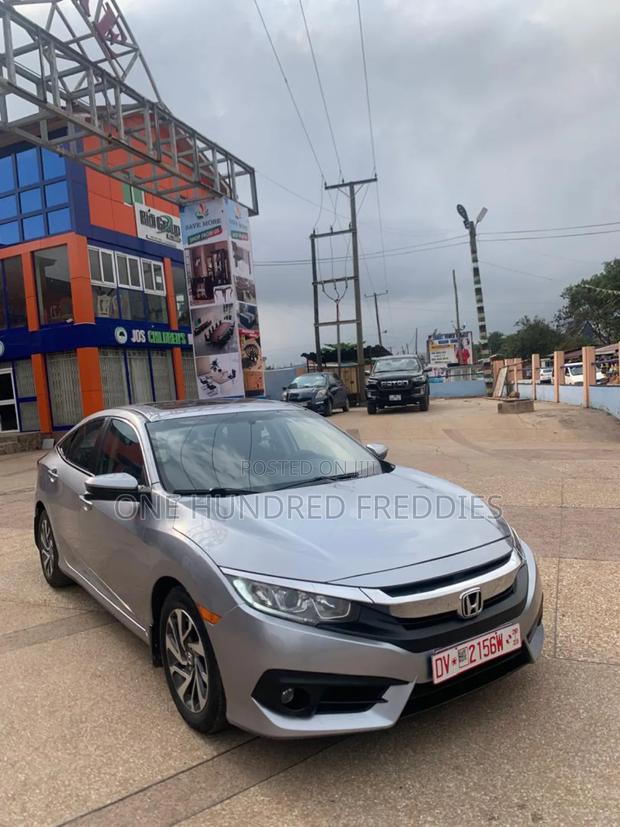 Honda Civic EX Sedan 2018 Silver