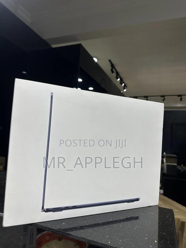 New Laptop Apple MacBook Air 2025 M4 13-Inch 16GB Apple M4 SSD 512GB photo 4