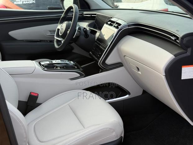 Hyundai Tucson 2025 Black