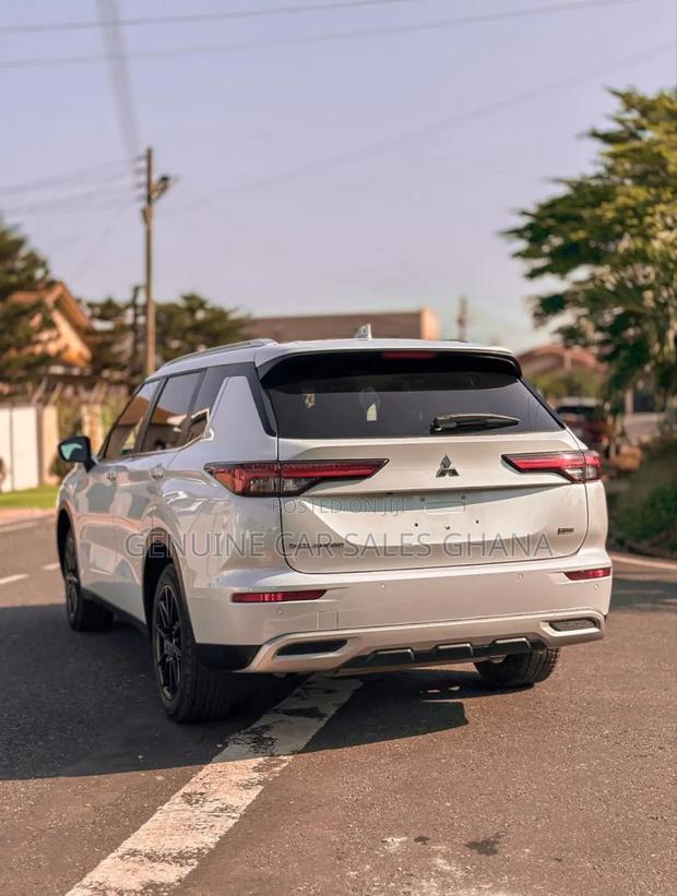 Mitsubishi Outlander Sport SE Special Edition 2022 White