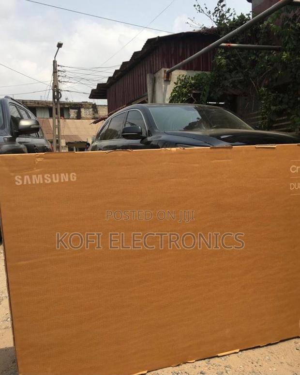 Fabulous Samsung 55 Inch Uhd Crystal Display Tv Slim Edge · Photo 3