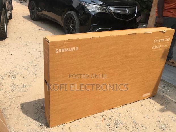 Extremely Good Samsung 55 Inch Smart Uhd Crystal Display · Photo 4