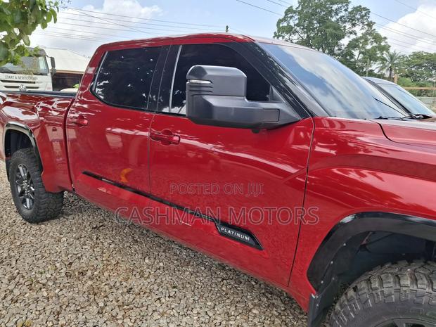 Toyota Tundra Platinum CrewMax 6.5' Bed 2023 Red