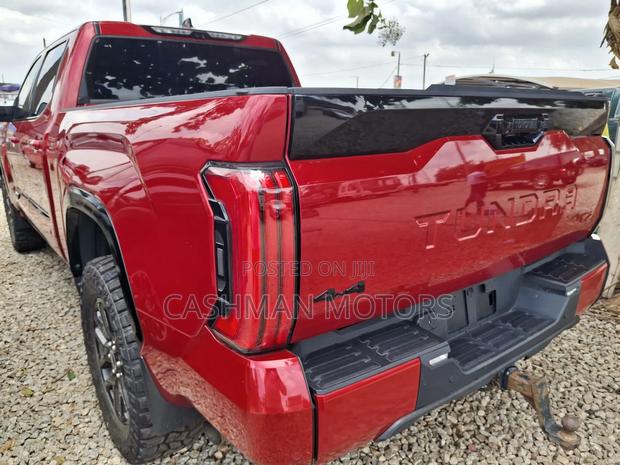 Toyota Tundra Platinum CrewMax 6.5' Bed 2023 Red