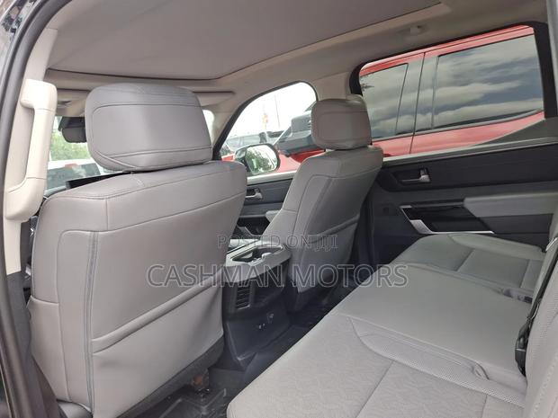 Toyota Tundra Limited Double Cab 6.5' Bed 2024 Black