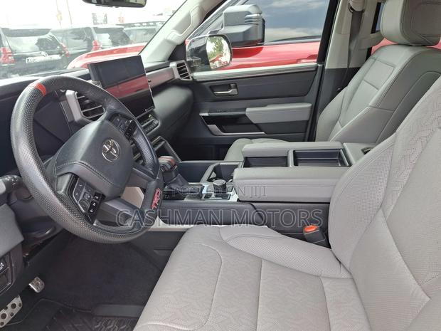 Toyota Tundra Limited Double Cab 6.5' Bed 2024 Black