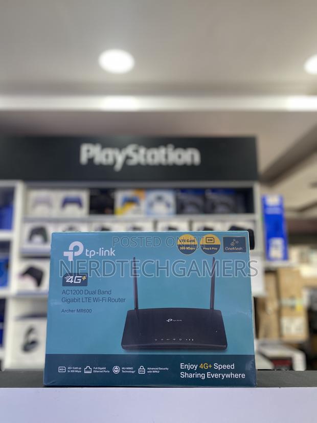 Tp Link Ac1200 Dual Band Wi-Fi 4g Router Mr600 · Photo 4