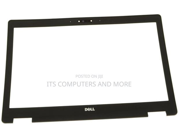 Dell 5580 Front Bezel · Photo 3