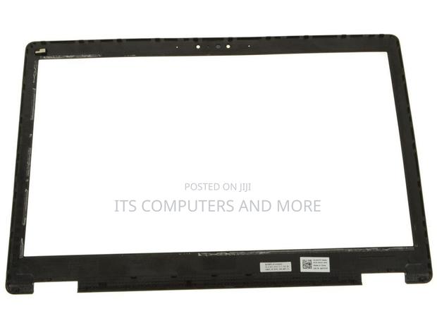 Dell 5580 Front Bezel · Photo 4