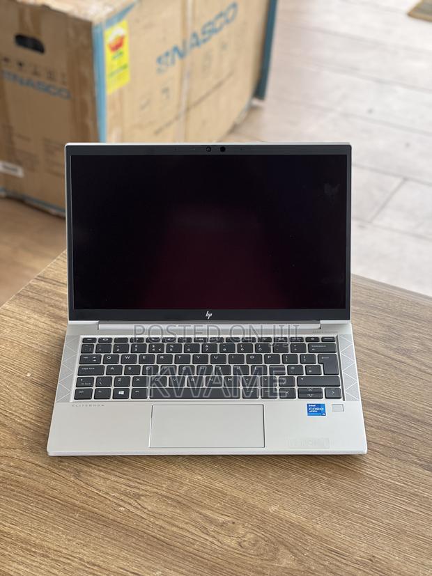 Laptop HP EliteBook 830 G8 16GB Intel Core I5 SSD 256GB · Photo 4