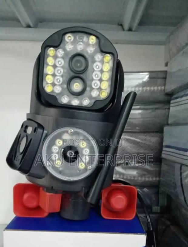 Waterproof Security Camera With Megaphone and Alarm · Photo 2