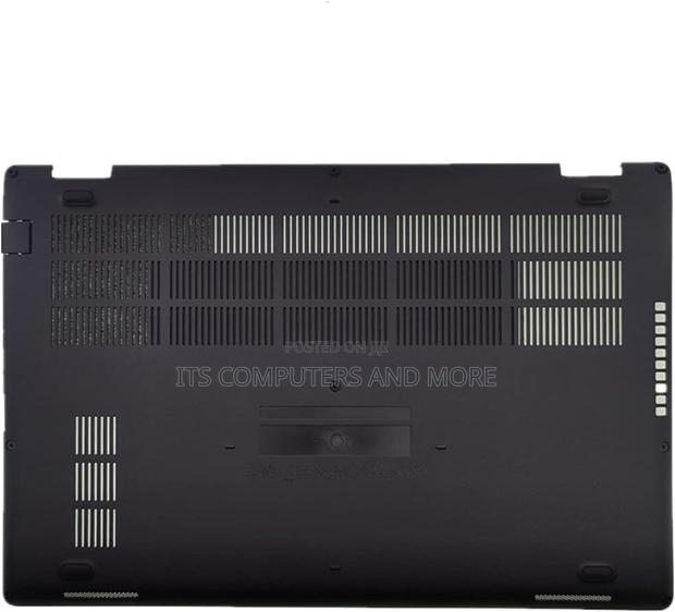 Dell 5400 Back Cover · Photo 2