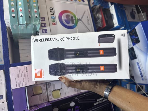 Wireless JBL Microphone photo 2