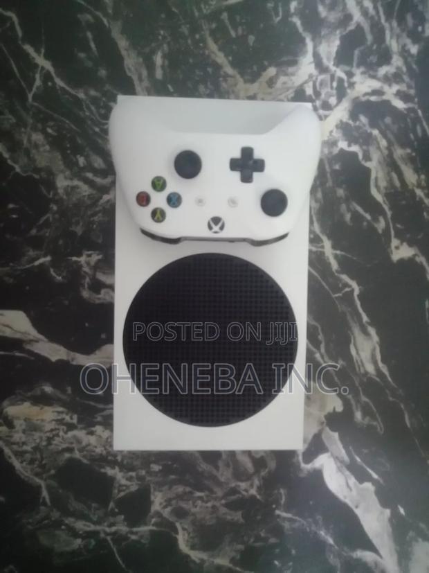 Xbox Series S Console photo 6