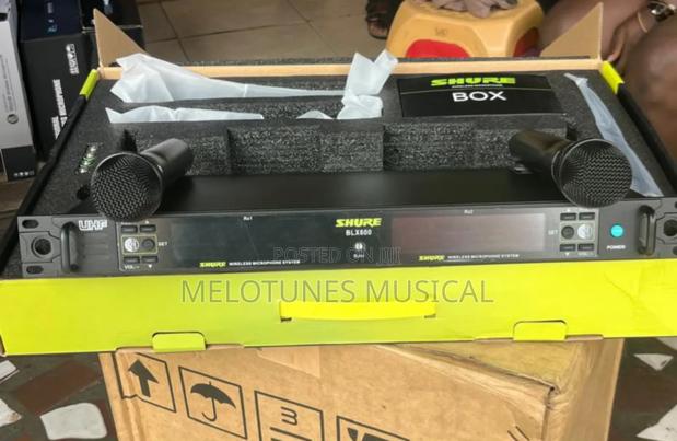 Shure Blx600 Dual Wireless Profesional Long-Range Microphone · Photo 4