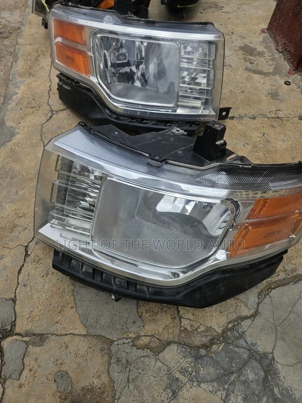 Ford Flex Headlight 2012