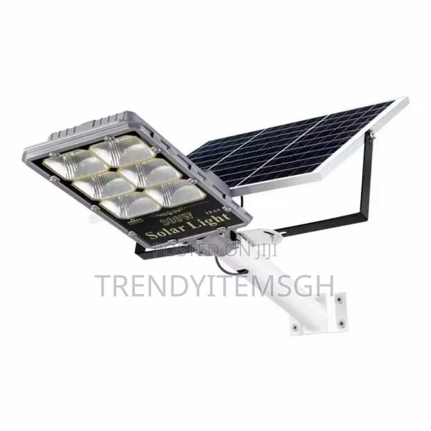 800w Quality Solar Street Light Waterproof · Photo 4
