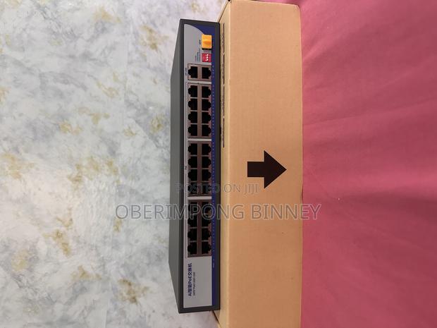 Poe Switch 24 Ports photo 2