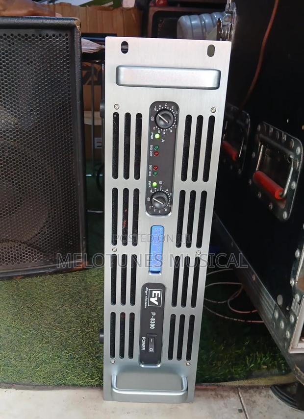 Electro-Voice P-8300 4000w×2 at 8ohms Power Amplifier. · Photo 3