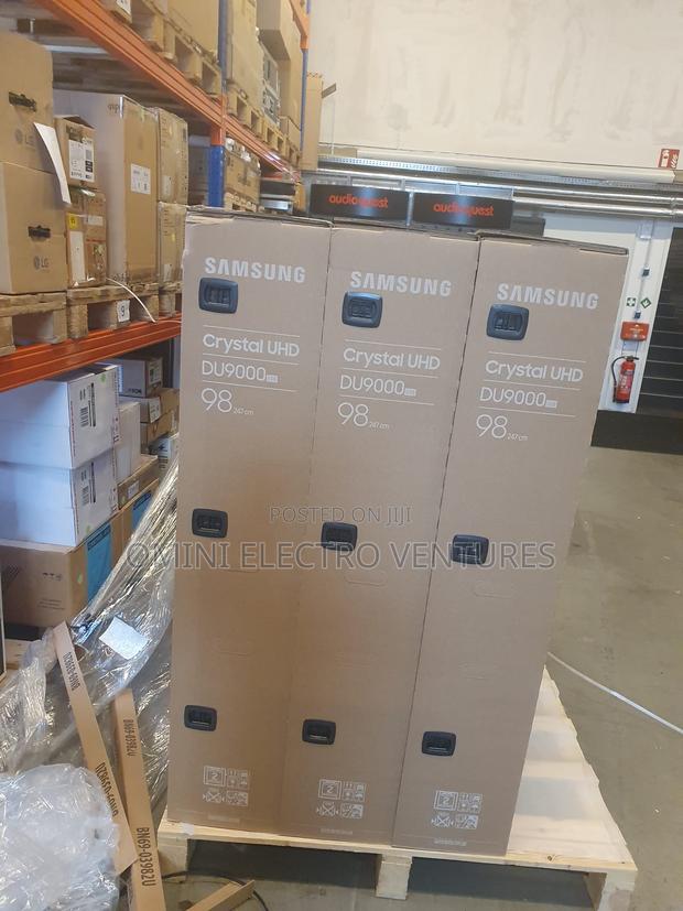 Best Samsung 98” Smart Uhd Smart Series 9 · Photo 3