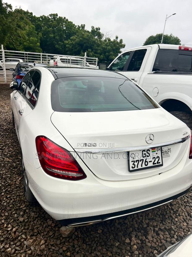 Mercedes-Benz C300 2016 White