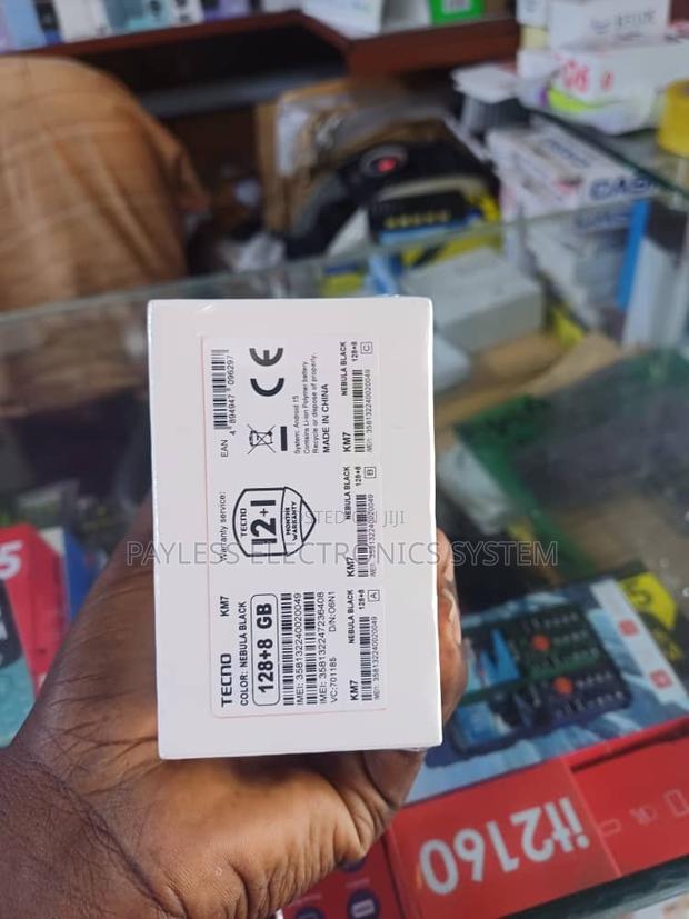 New Tecno Spark 40 Pro+ 128 GB Black photo 2