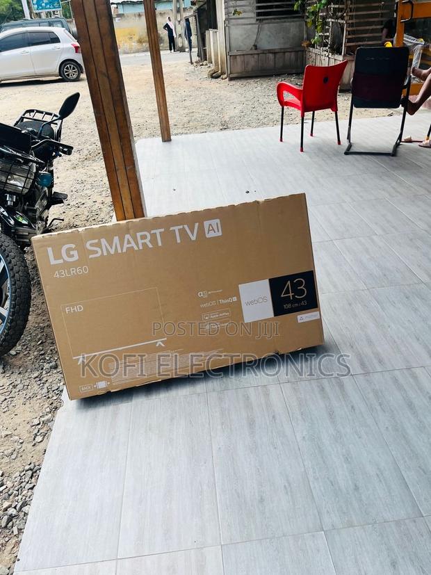 Come Get Lg 43 Inch Uhd Smart Tv Slim Design Edgeless · Photo 3