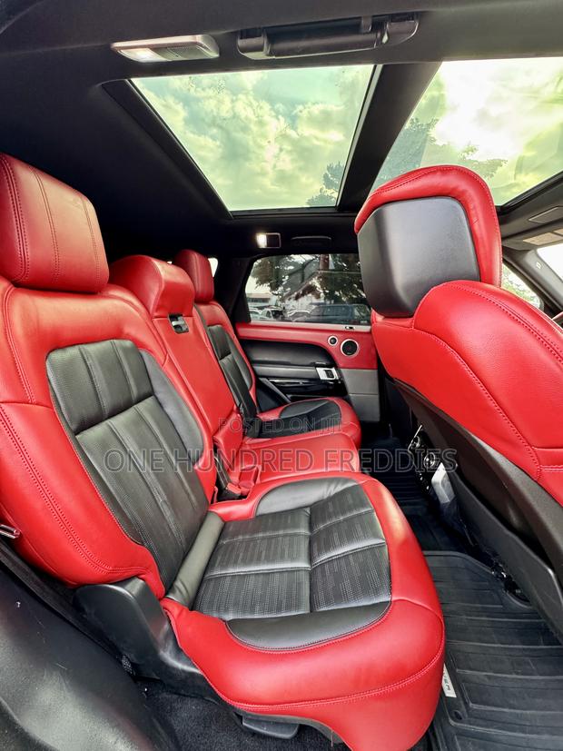 Land Rover Range Rover 3.0L V6 Supercharged HSE 2019 Black