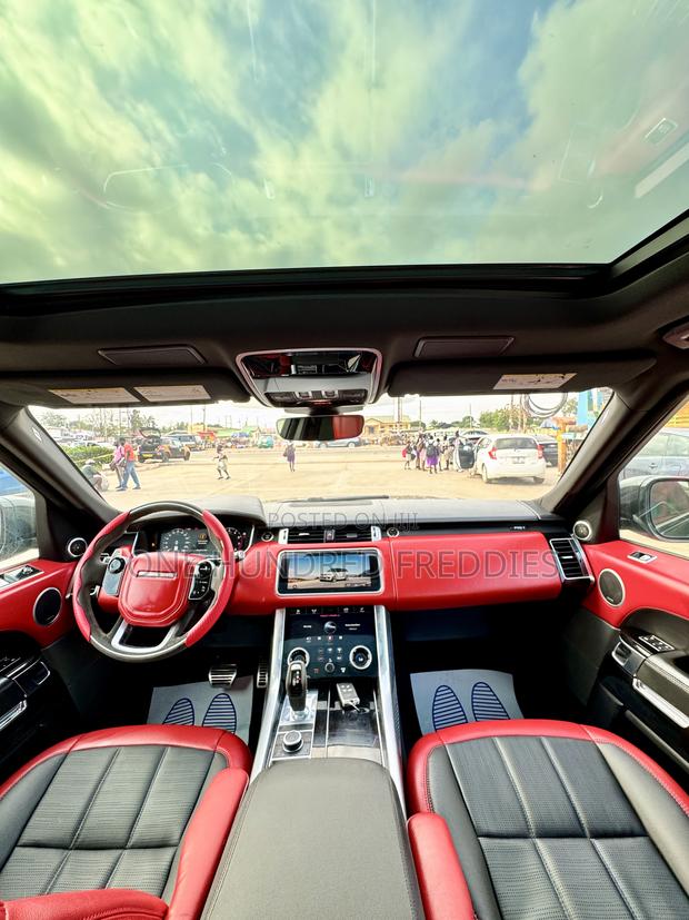 Land Rover Range Rover 3.0L V6 Supercharged HSE 2019 Black