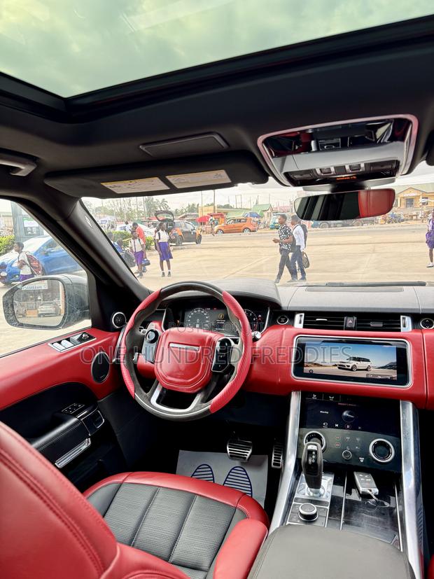 Land Rover Range Rover 3.0L V6 Supercharged HSE 2019 Black