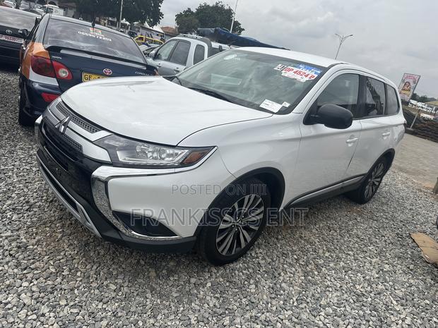 Mitsubishi Outlander 2.0 PHEV AWD 2019 White