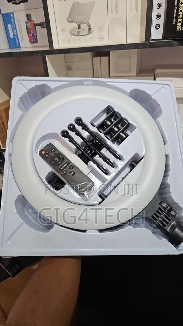 Rl- 14 Rich Bi-Color Ring Light With Stand · Photo 3