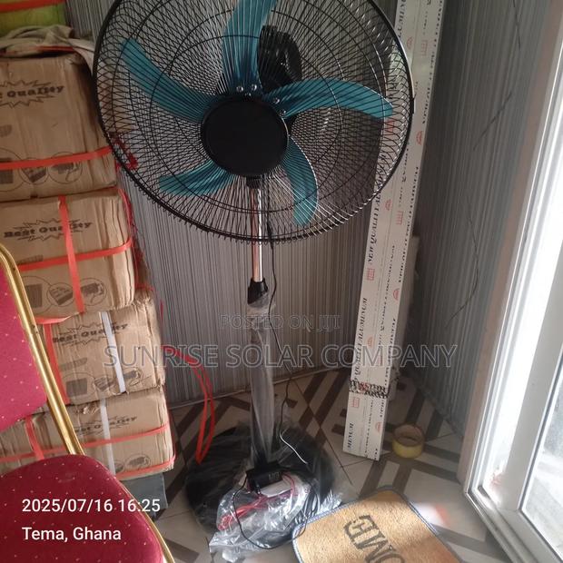 Solar Dc Stand Fan 12v 18 Inchs