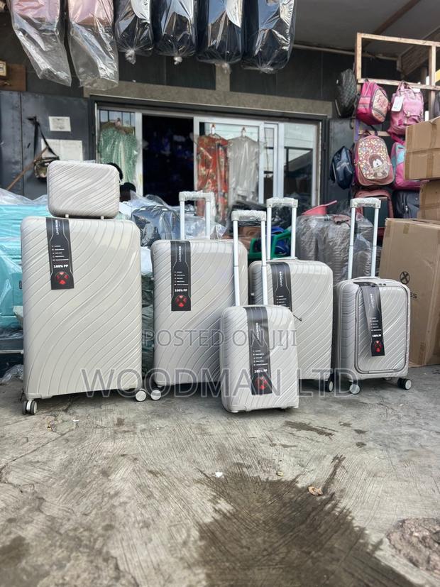 Anticrack Travel Luggage · Photo 3