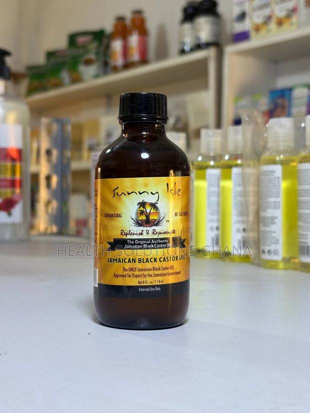 Jamaican Black Castor Oil · Photo 2
