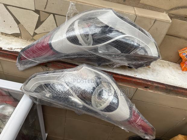 Hyundai Veloster 2012,2013,2014,2015 Headlight Spec