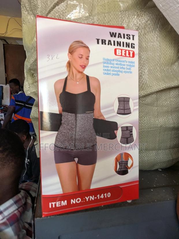 Waist Training Belt / Corset · Photo 2