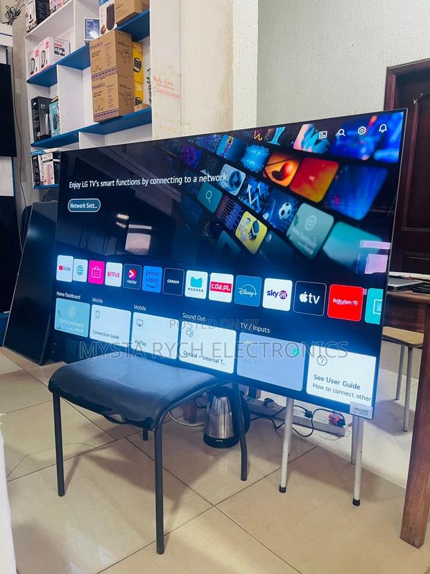 Lg 65” Oled Smart Satellite Uhd Tv · Photo 3