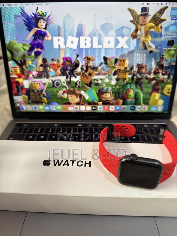 Apple Watch Se 1st Generation photo 3