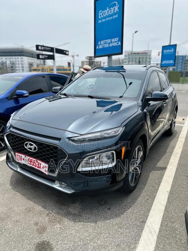 Hyundai Kona 2020 Black photo 2