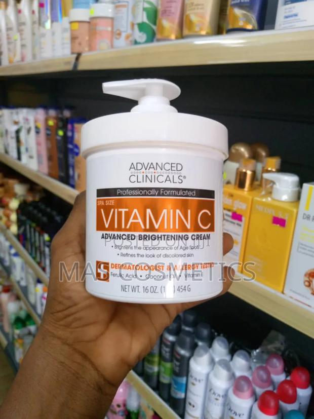 Advanced Clinical Vitamin C Brightening Face Body Cream · Photo 2
