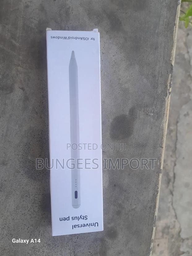 Universal Pen · Photo 3