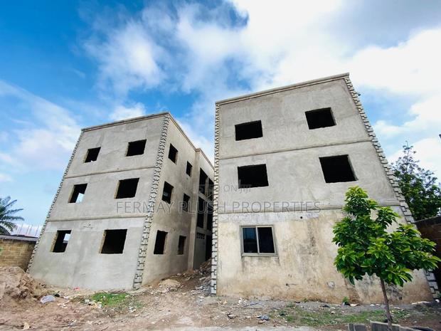 Concrete Blocks for Construction Works · Photo 2