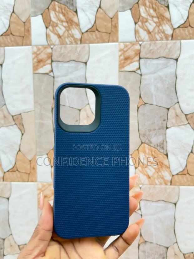 Triangle Case From Xr to 16pro Max